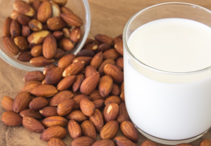How to make Almond milk From Scratch